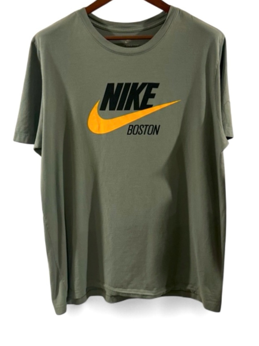 Y2K Nike Logo Boston Edition Graphic T-Shirt Size Men’s XL